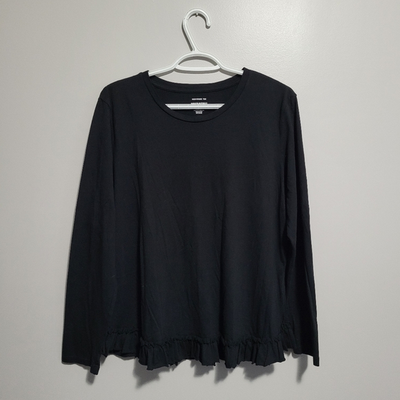 Banana Republic Tops - Banana Republic Relaxed Fit Ruffle Hem Long Sleeve Shirt (Black)